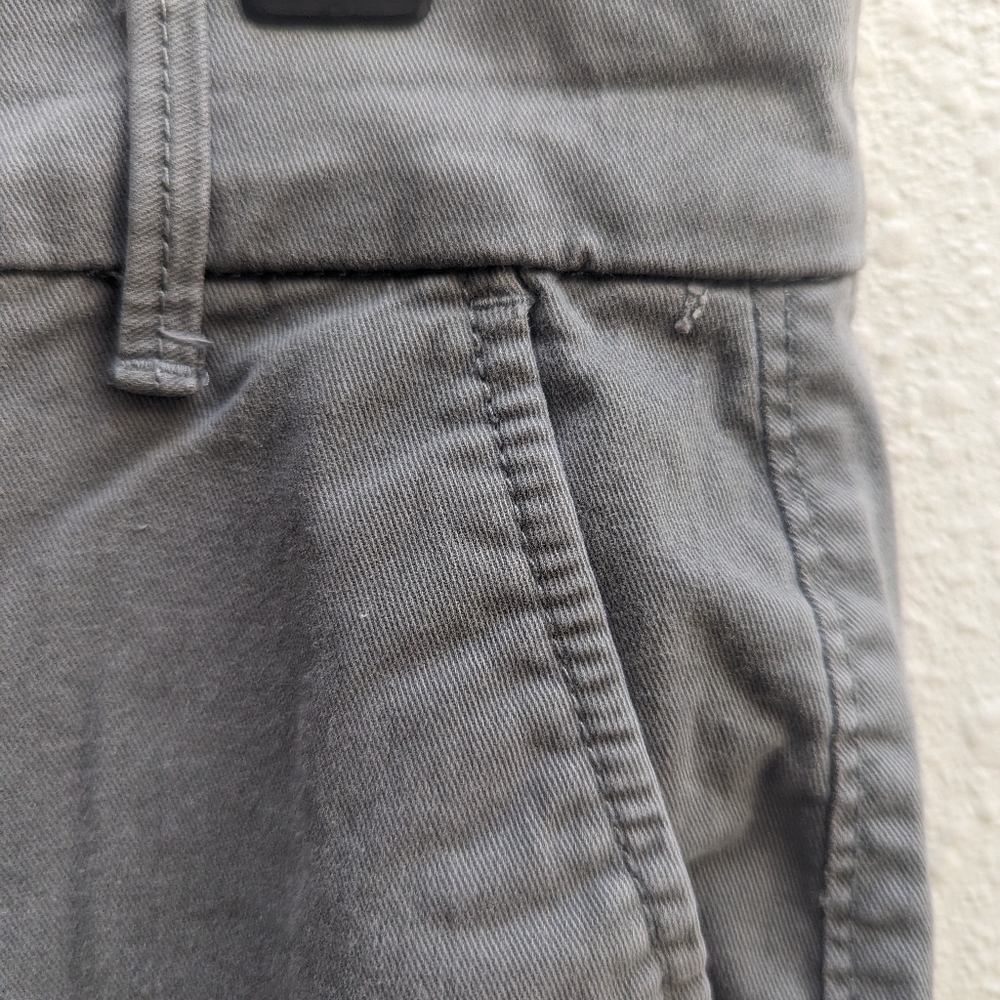 Old Navy Skinny Khaki Dress Pants